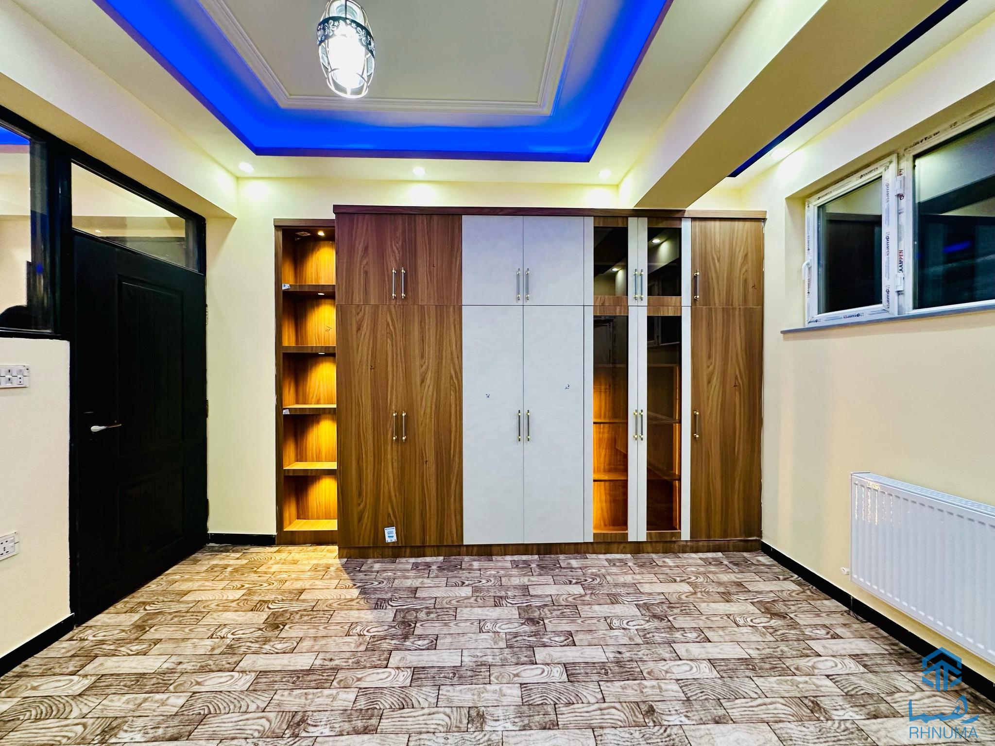 آپارتمان چهار اطاقه مفشن VIP