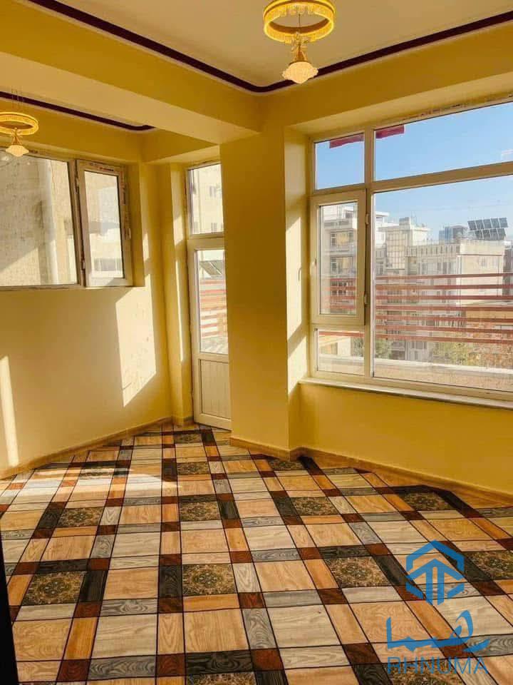 🏘آپارتمان سه اطاقه عاجل فروش👇🏼