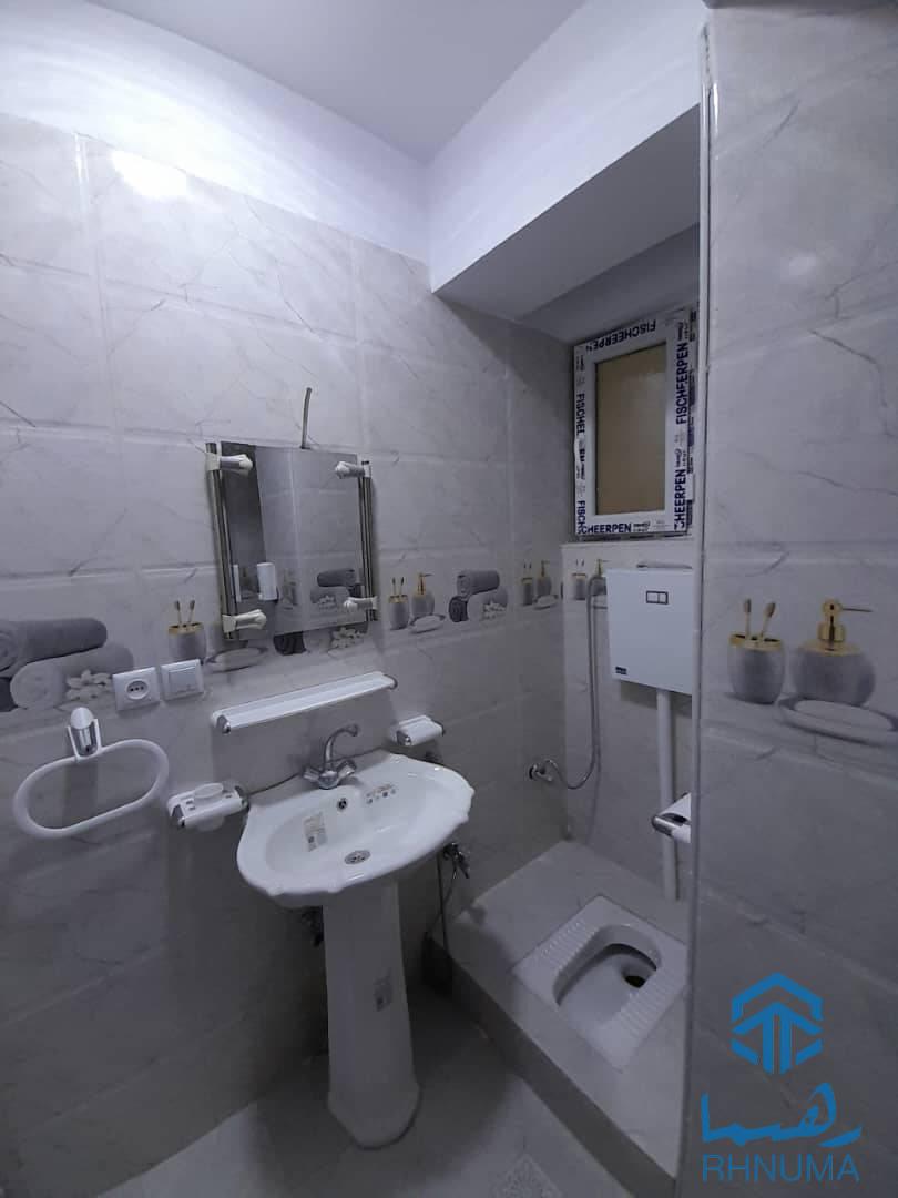 یک باب اپارتمان چهار اطاقه فروشی