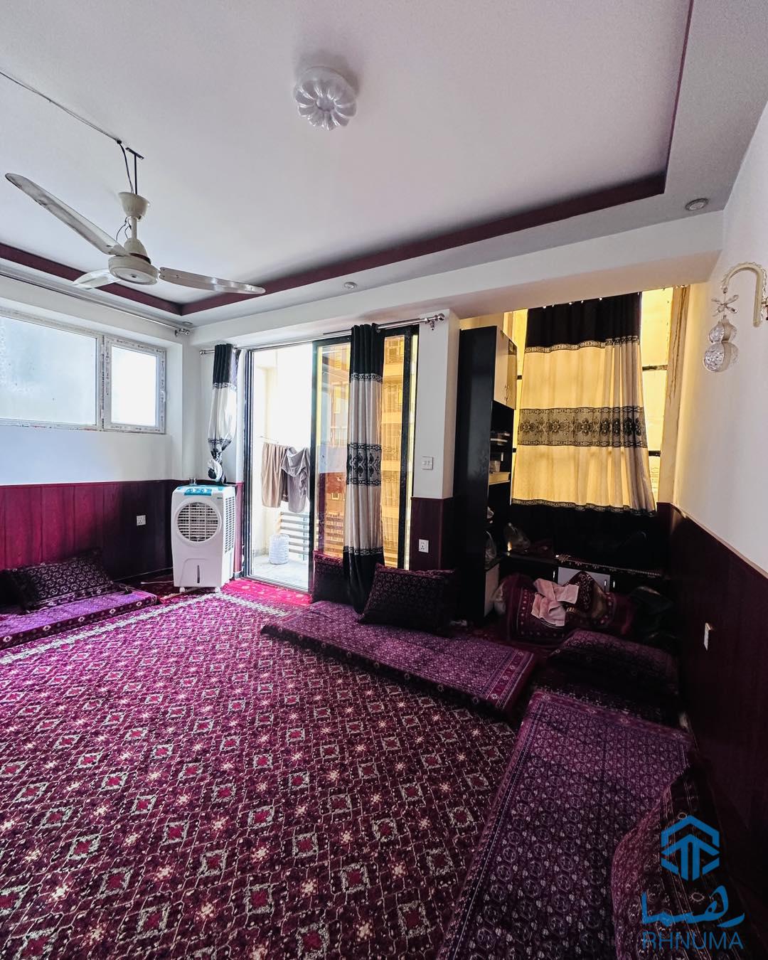 آپارتمان چهار اطاقه عاجل فروش