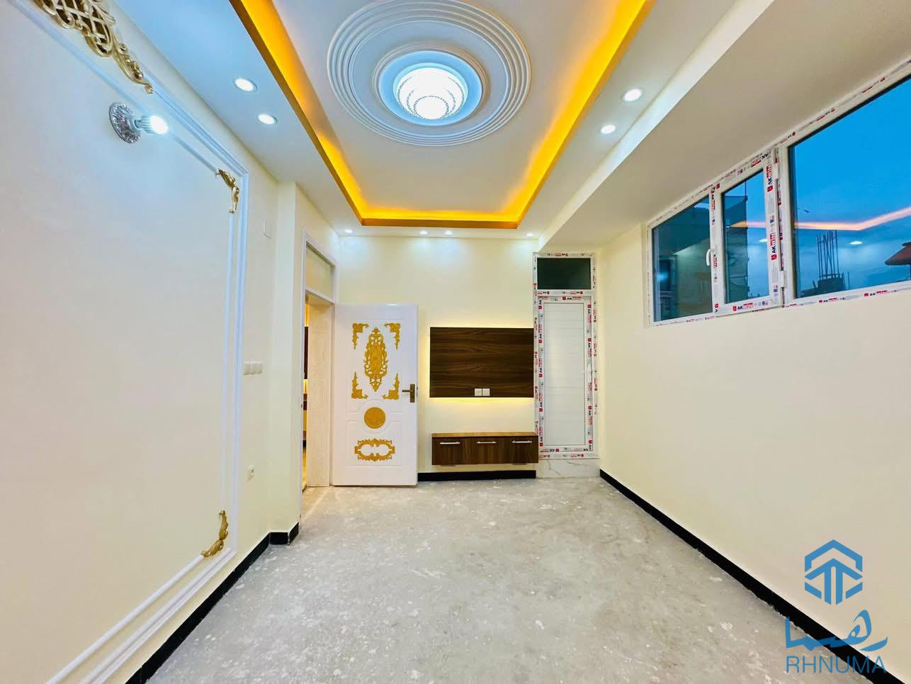 آپارتمان چهار اطاقه VIP فروشی