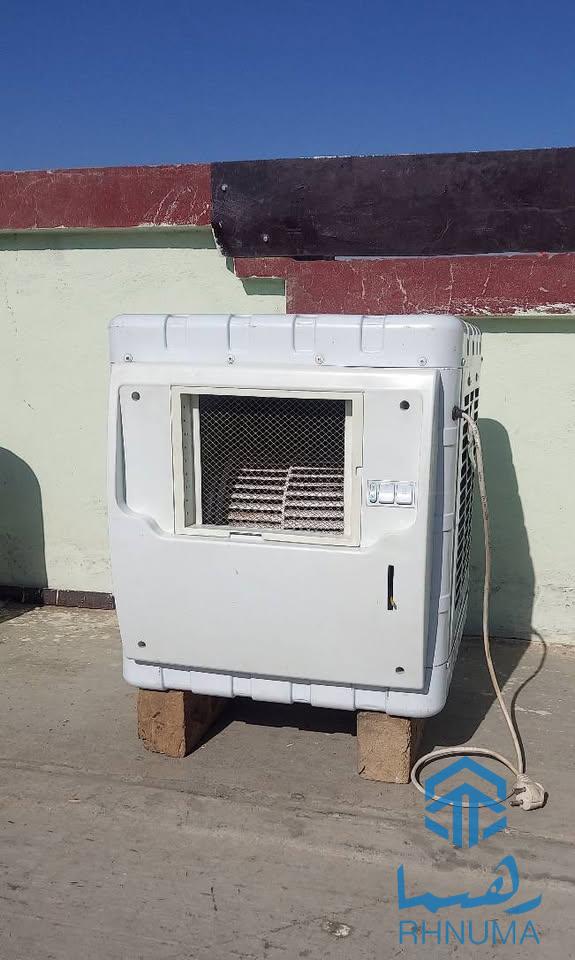 یک عدد کولر آبی ایرانی
