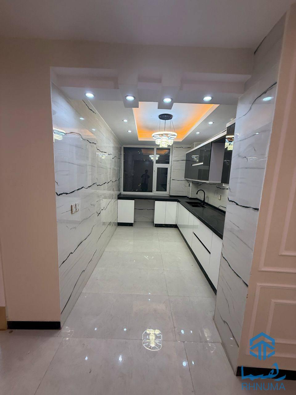 آپارتمان فروشی چهار اطاقه