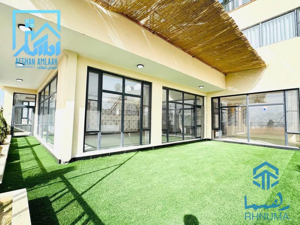 آپارتمان فروشى VIP تخت بام دار نوساخت