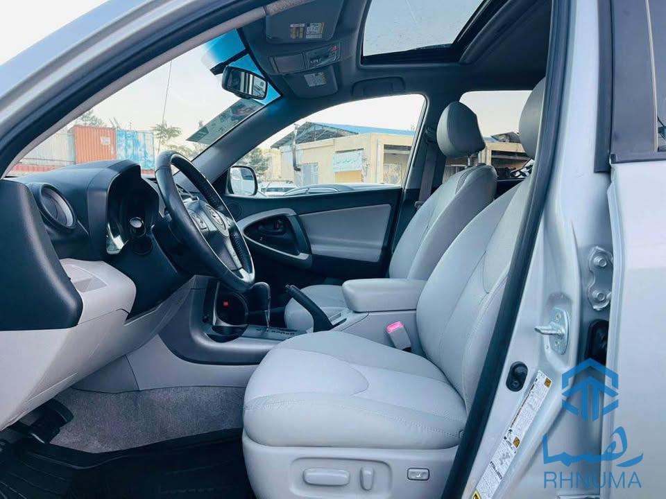 تیوتا رافور امریکایی