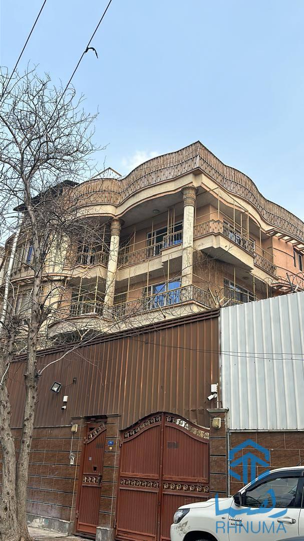 تعمیر پنچ و نيم منزله کرایی