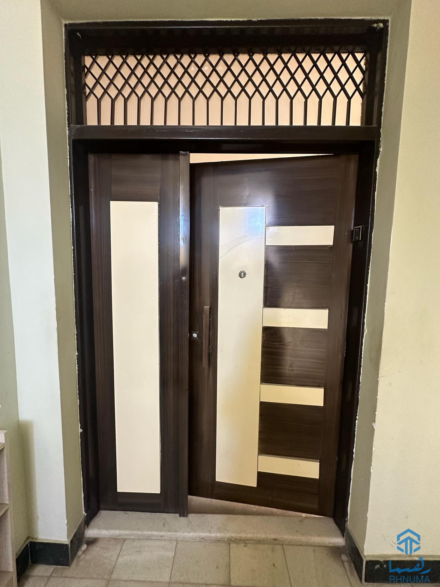 پارتمان کرایی چهار اطاقه واقع میدان هوایی