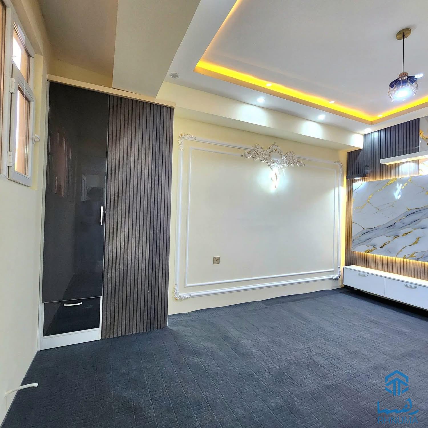 آپارتمان فروشی 4 اطاقه VIP
