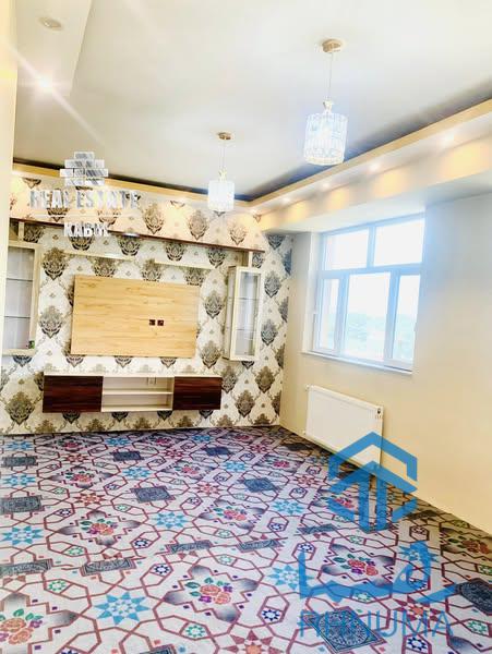 یک باب آپارتمان فروشی