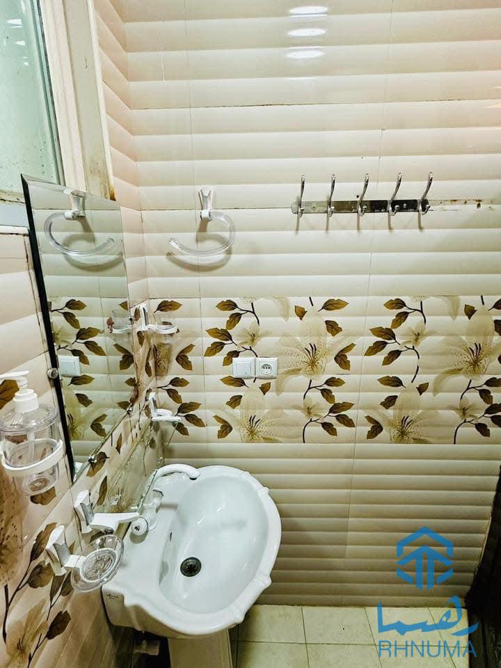 یک باب آپارتمان سه اطاقه فروشی