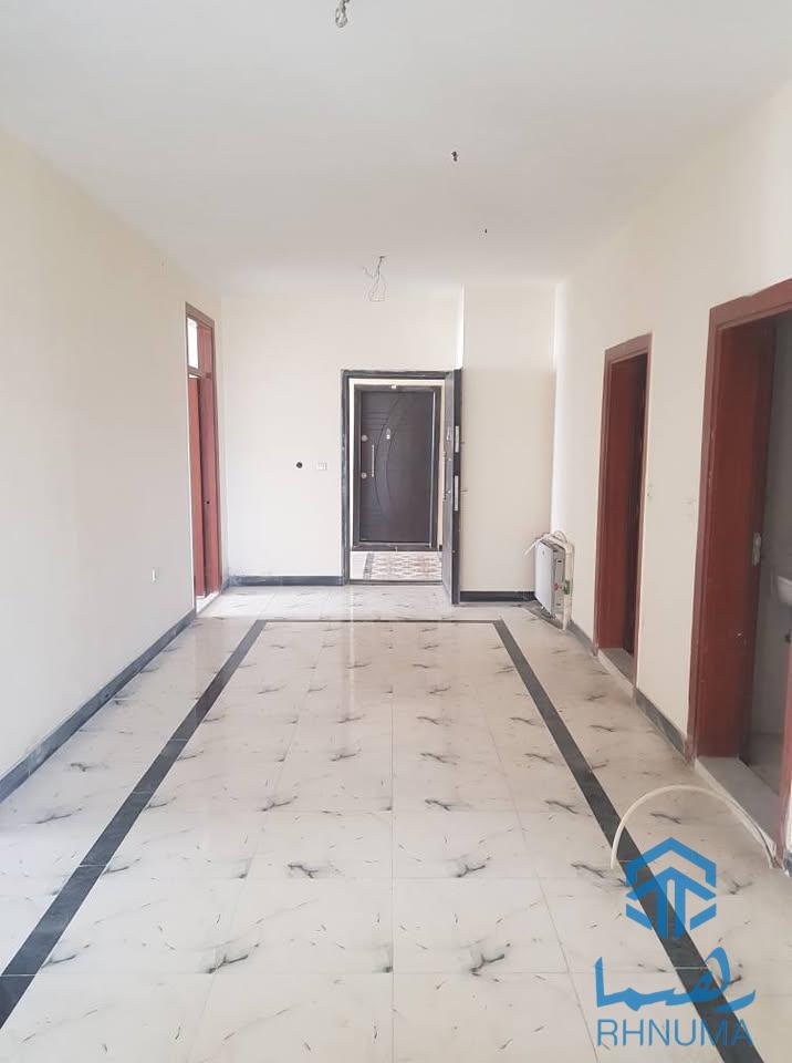 اپارتمان گروی واقع مکرویان چهار