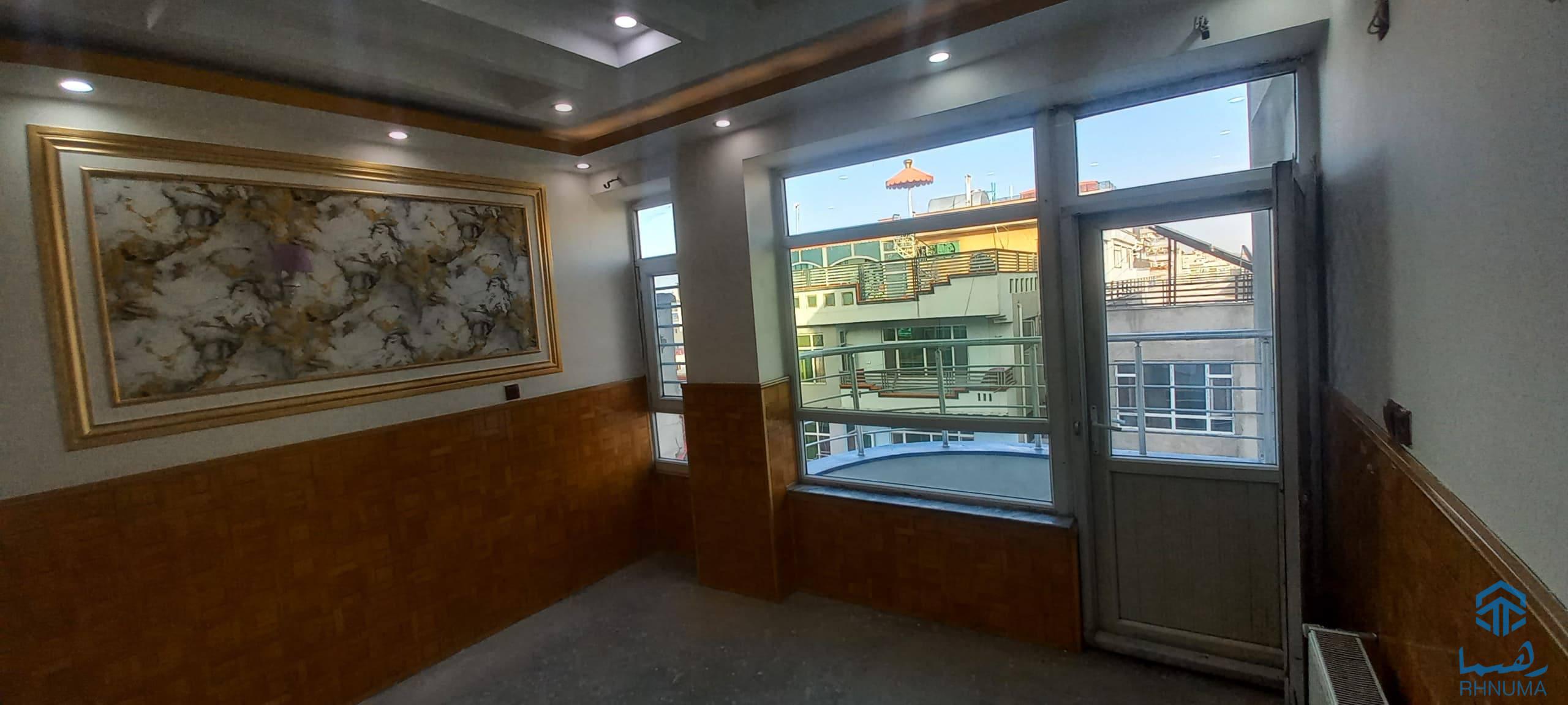 یک باب آپارتمانی عاجل فروش