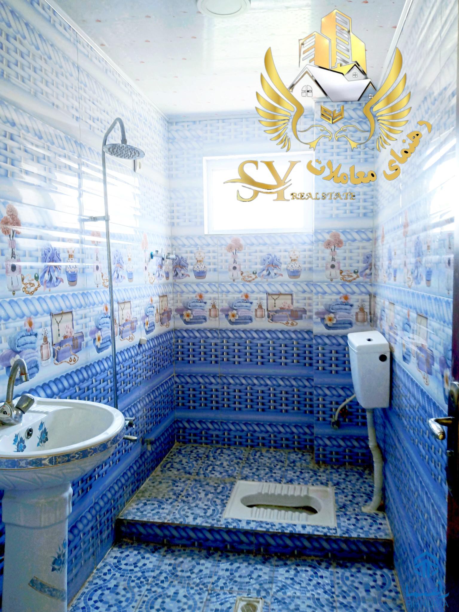 یک در بند حولی فروشی