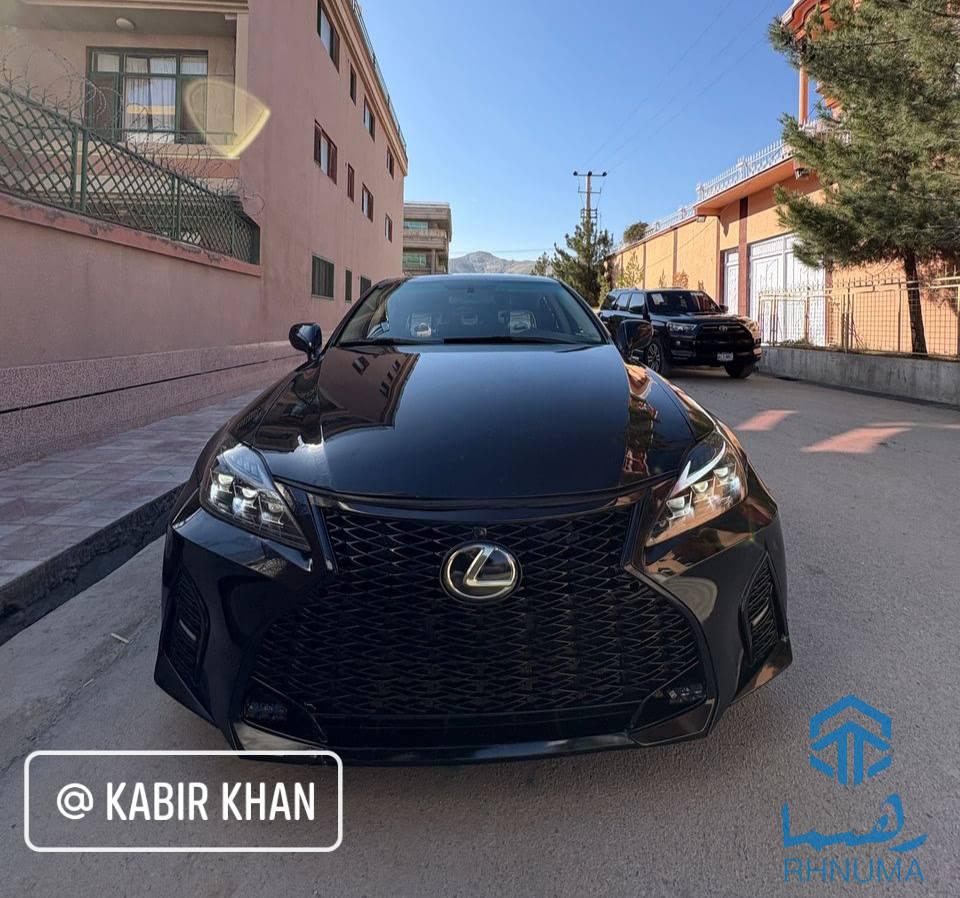 .لکسس IS250 – شیپ 2025