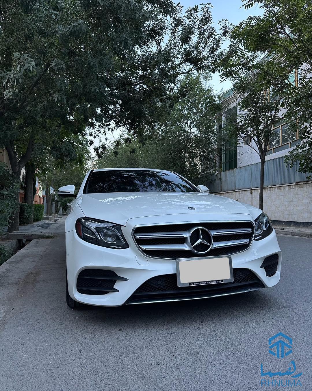 نوعیت: Mercedes Benz E300 4MATIC