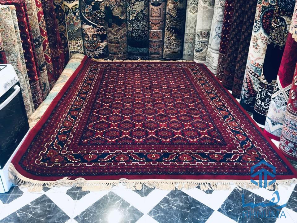 یک فرش تر کی فر و شی