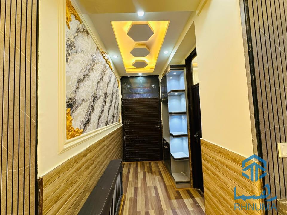 یک باب آپارتمان چهار اطاقه