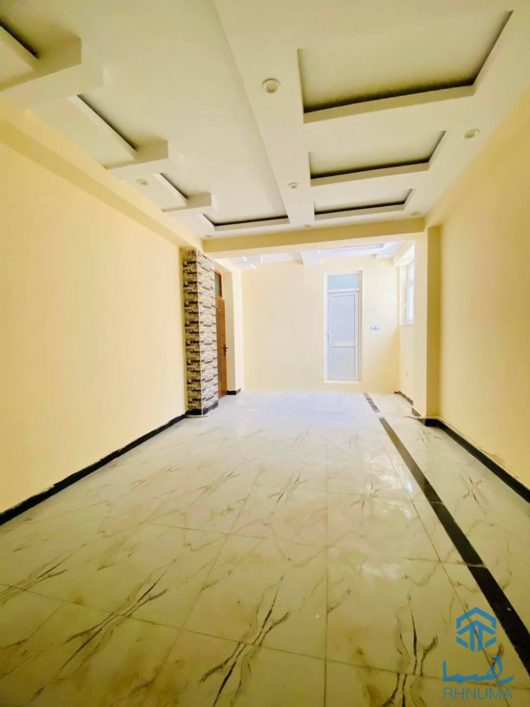 🏤اپارتمان چهار اطاقه لُكس كرايي منزل اول بالاى تهكوى
