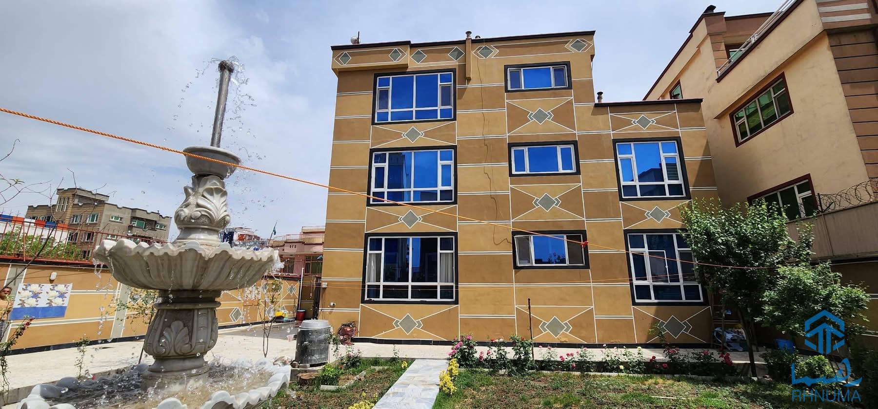تعمیر فروشی سه منزله