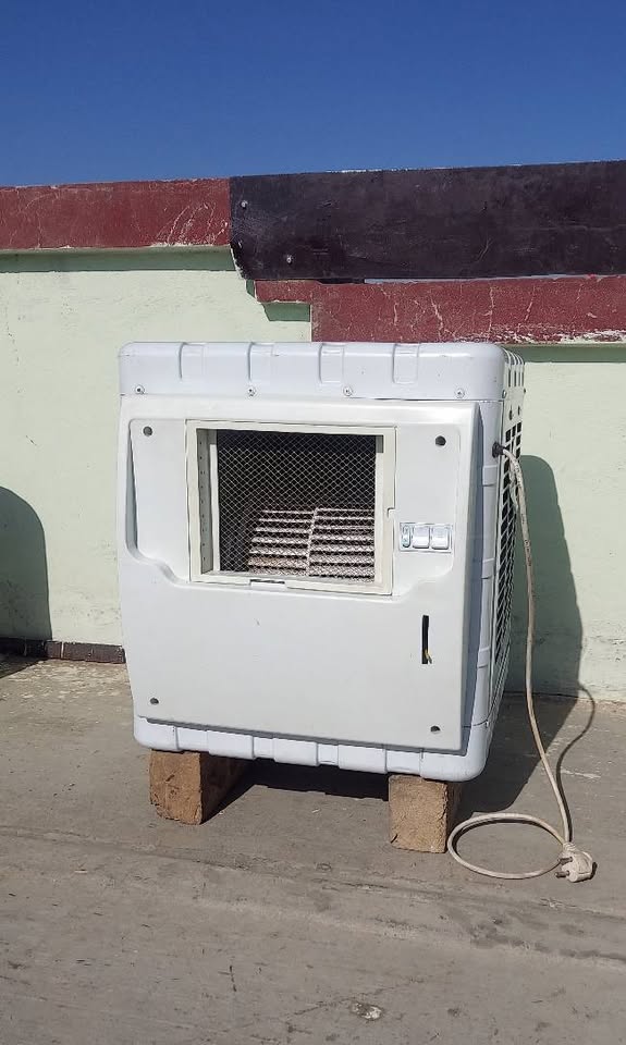 یک عدد کولر آبی ایرانی