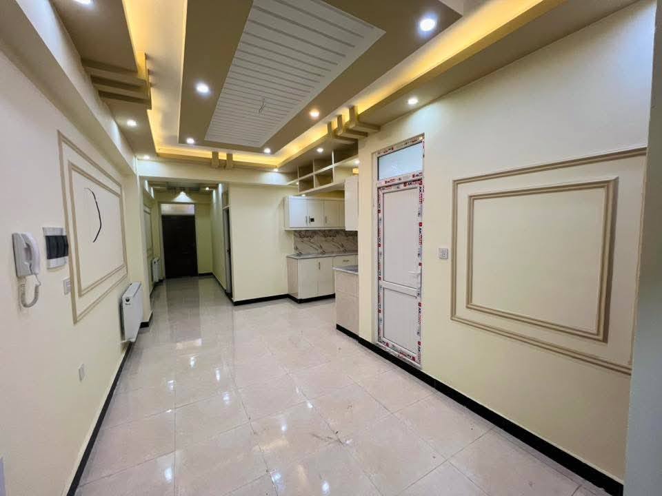 آپارتمان فروشی سه اطاقه واقع سرک پنجم پروژه