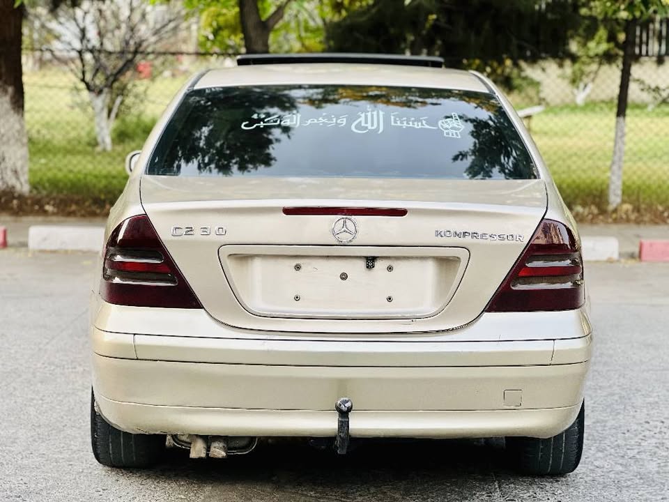 فروش عاجل مرسدس بنز مودل 2000 شیپ 2004