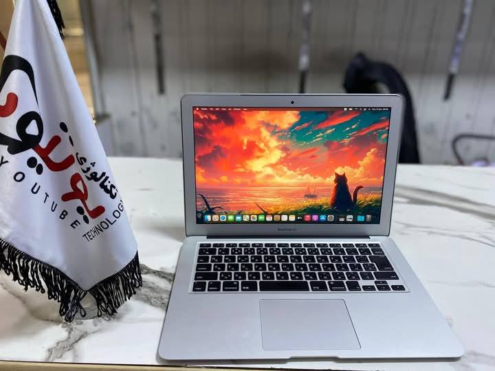 فروش عاجل یک عدد لبتاپ Mac book Air آمریکایی
