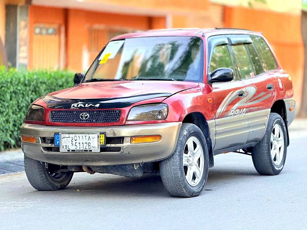 فروش عاجل تیوتا رافور کانادایی