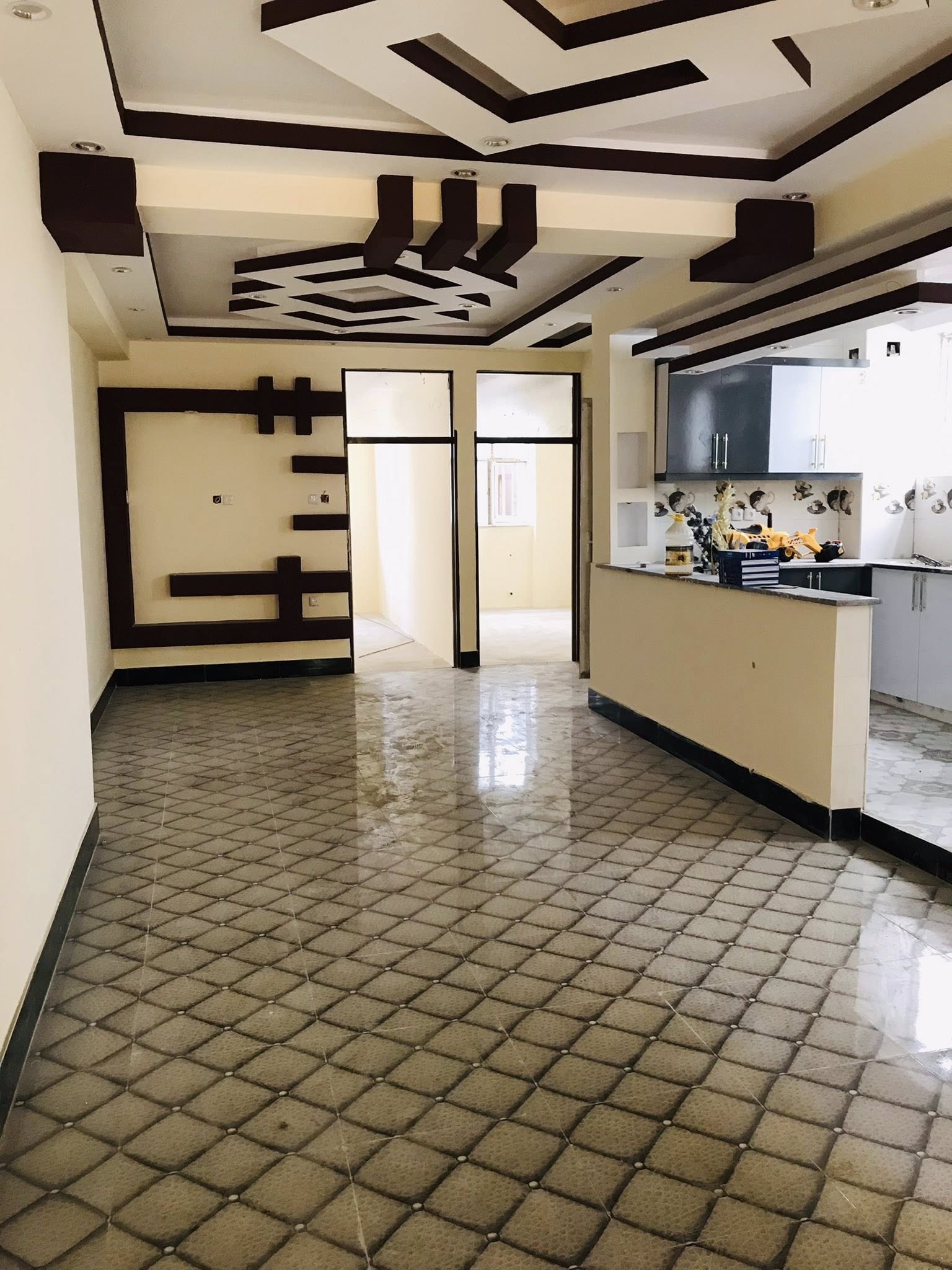 🏢 اپارتمان کرایی نو ساخت