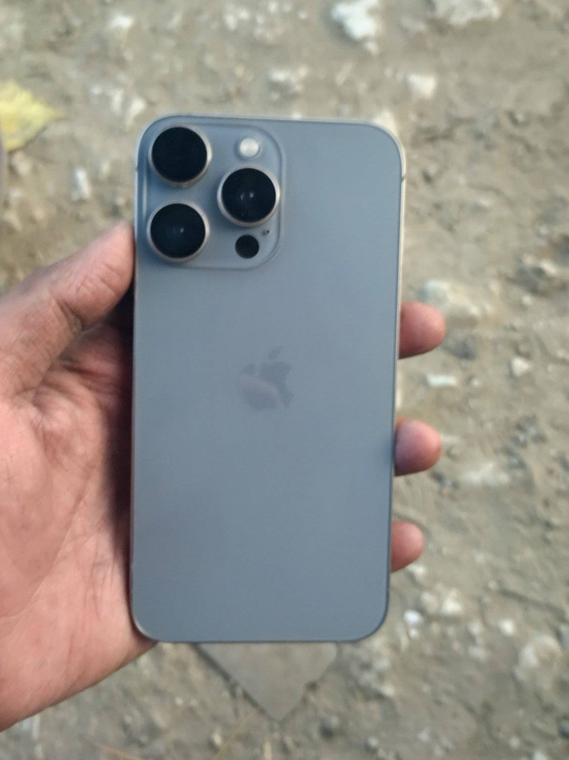 iPhone XR 15pro maxشیپ