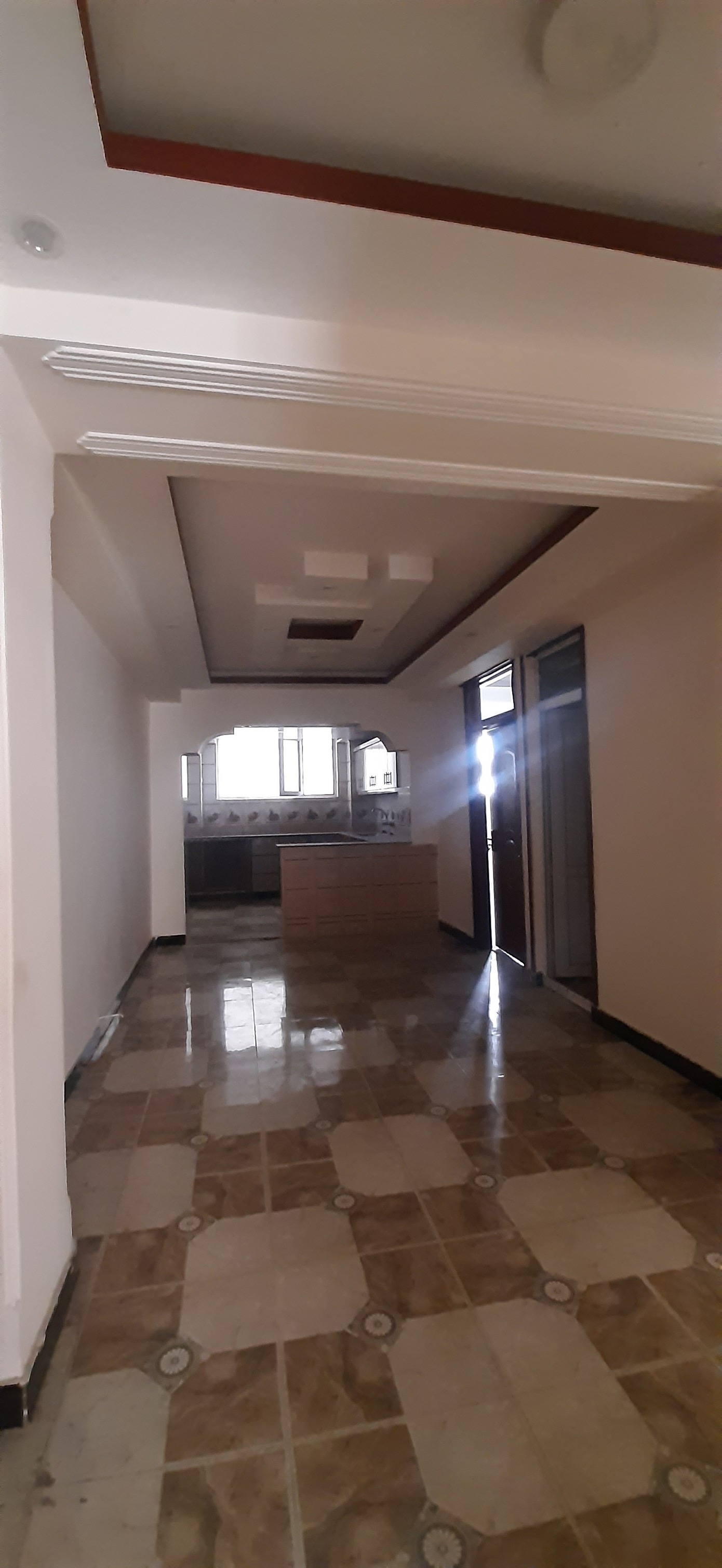 آپارتمان کرایی و گرویی