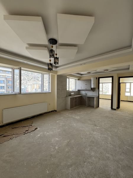 🏢  آپارتمان سه اتاقه فروشی