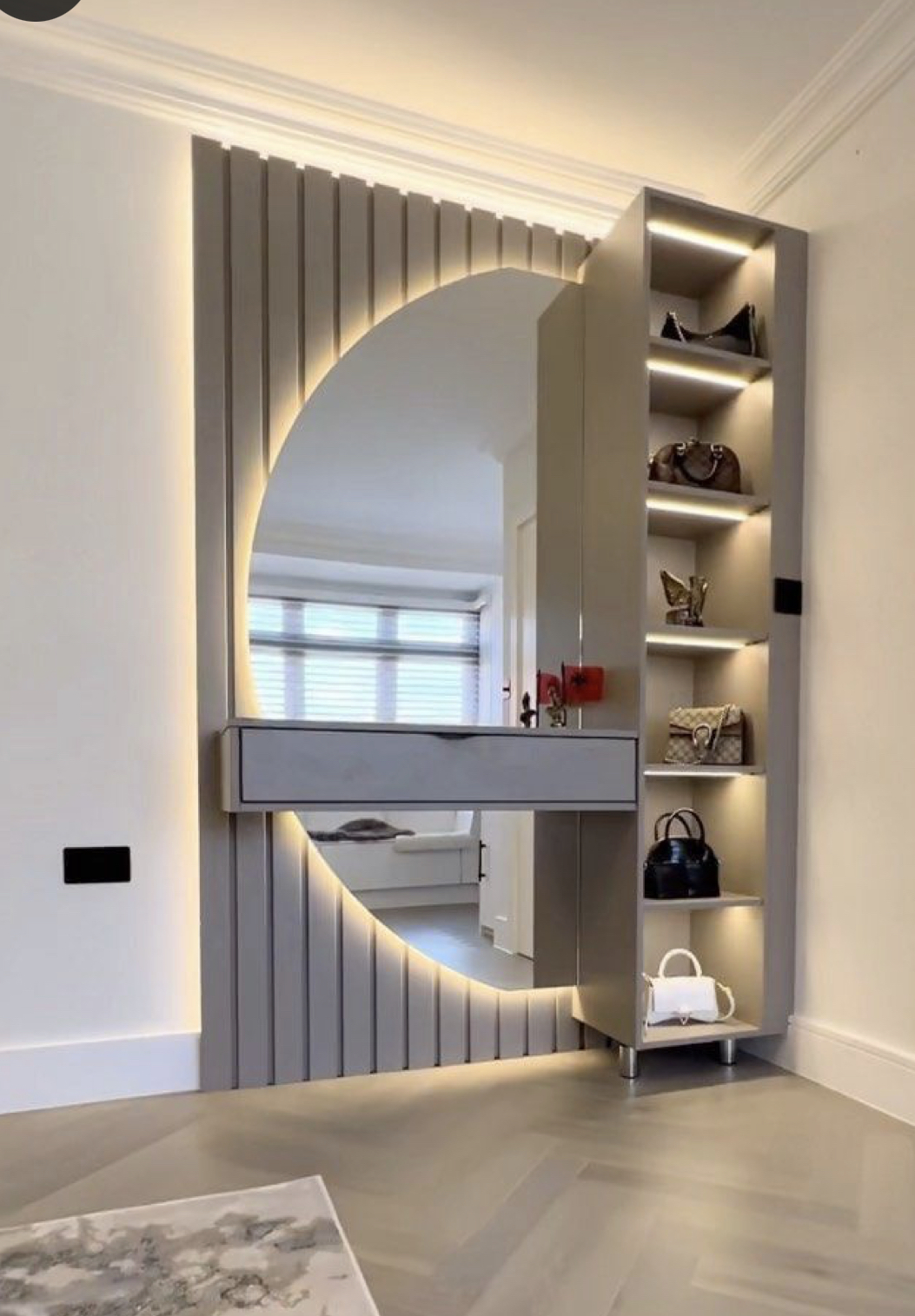 Bassos decore