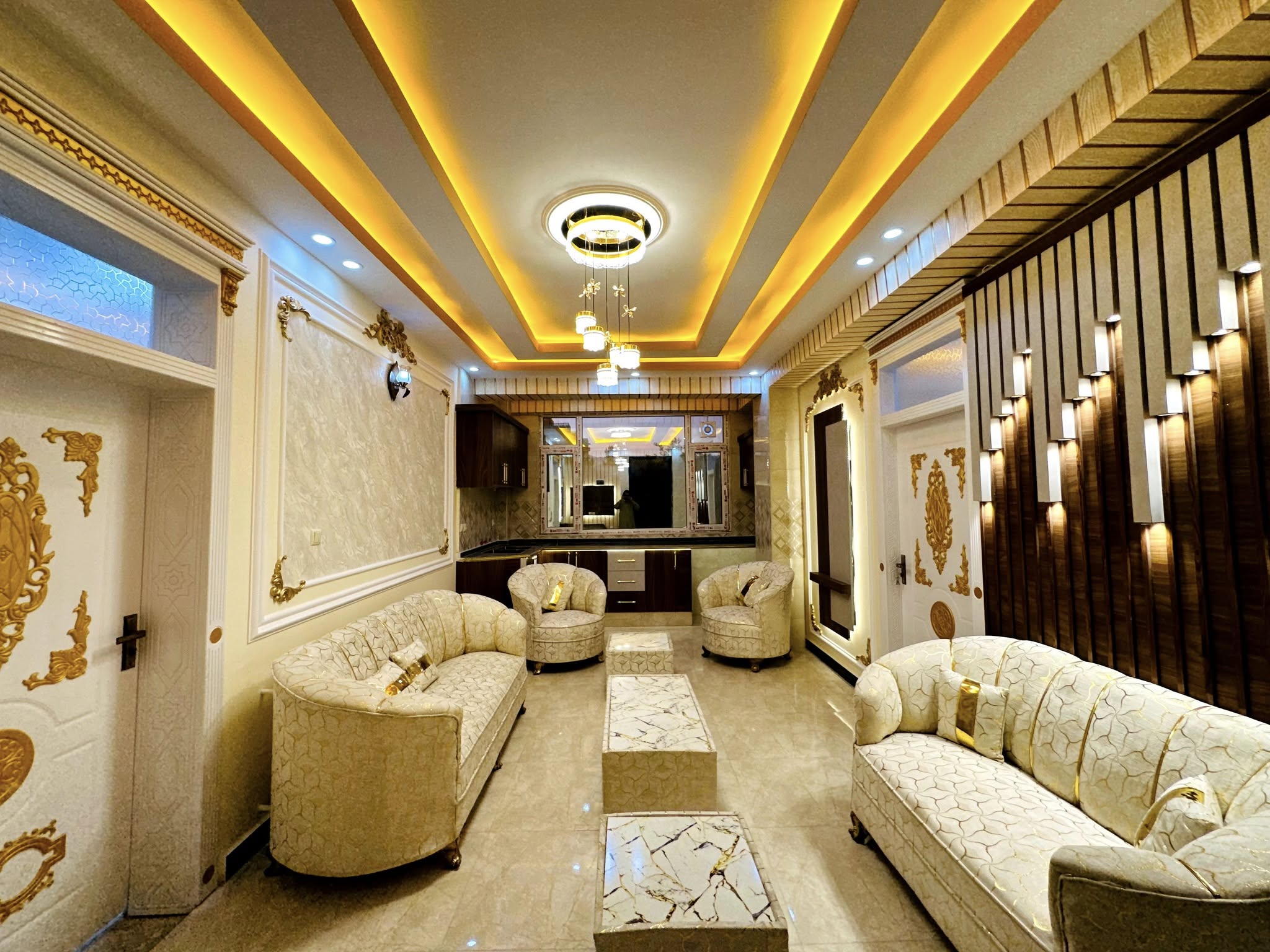 آپارتمان فروشی سه اطاقه