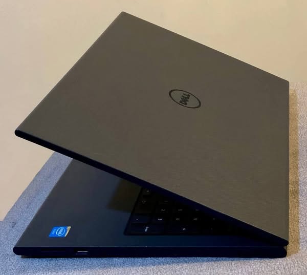 Company : 🇱🇷 DELL