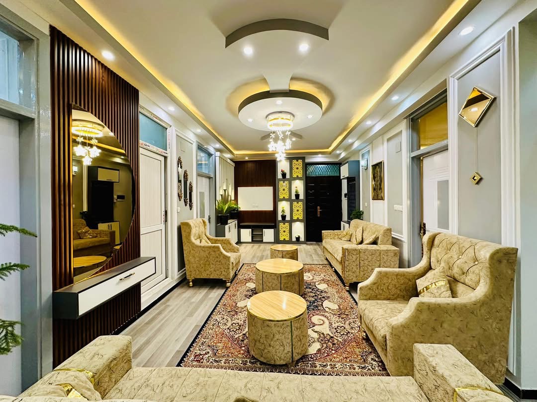 آپارتمان |  #فروشی | چهار اطاقه #VIP