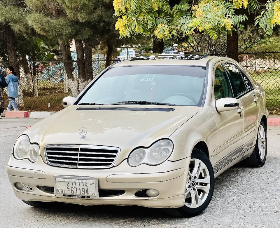 فروش عاجل مرسدس بنز مودل 2000 شیپ 2004