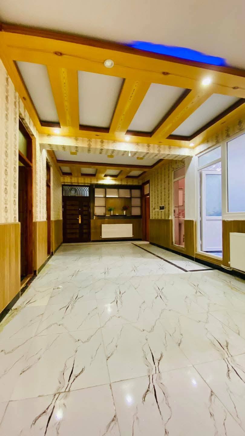 🏤اپارتمان چهار اطاقه لُكس كرايي منزل اول بالاى تهكوى