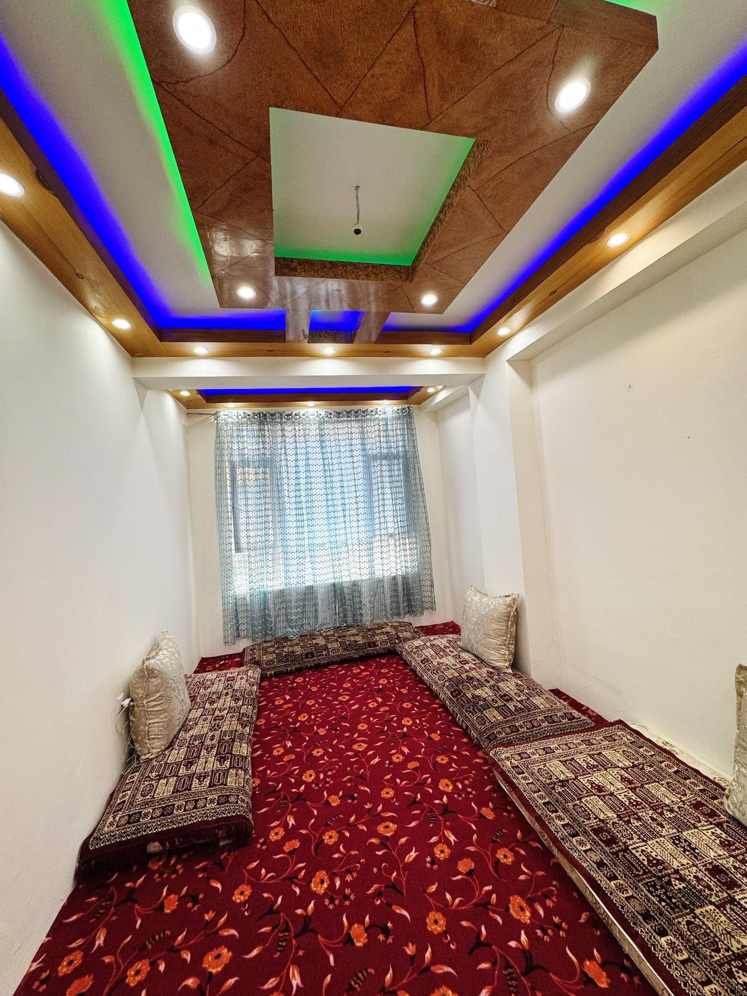 آپارتمان 3 اتاقه فروشی VIP
