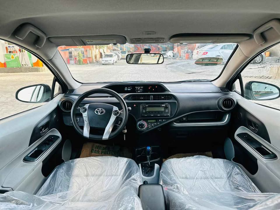 TOYOTA AQUA HYBRID AMERICAN MODEL 2015