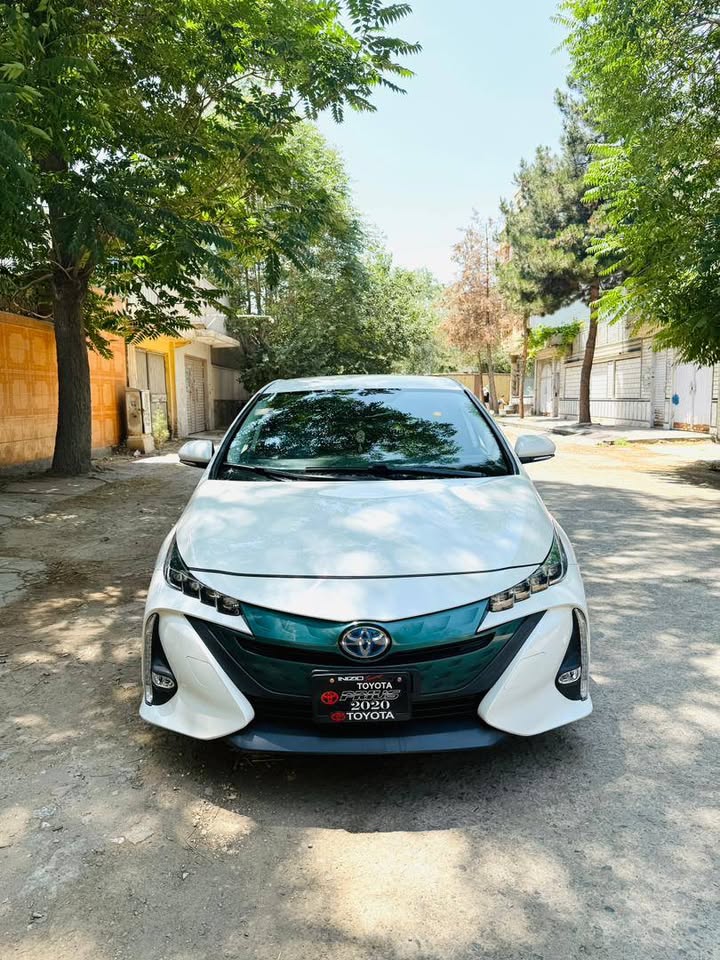 🚘 TOYOTA PRIUS PRIME PHV – مدل 2020