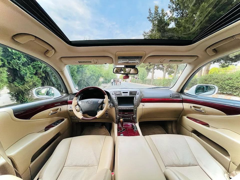 ک عراده موتر لکسس VIP Ls 460 مادل 2007  ماشین 8 سلند پطرولی