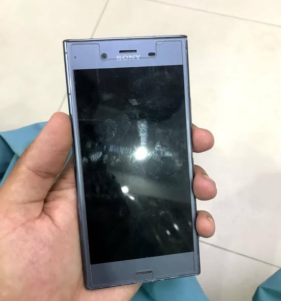 Sony Xz1