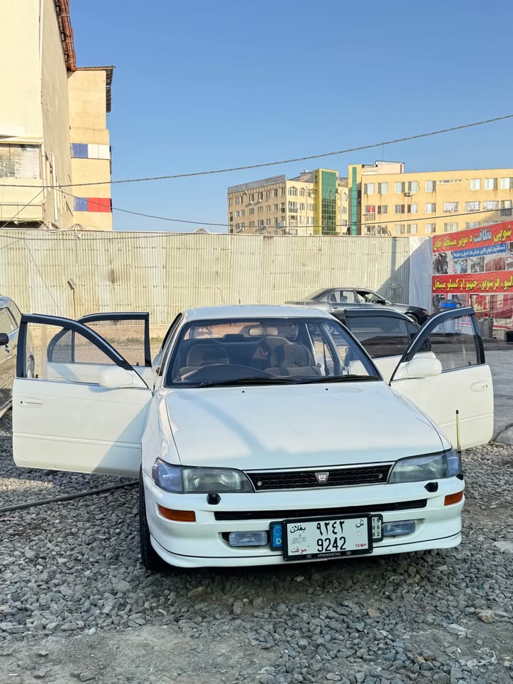 کرولا چاپانی. 1995