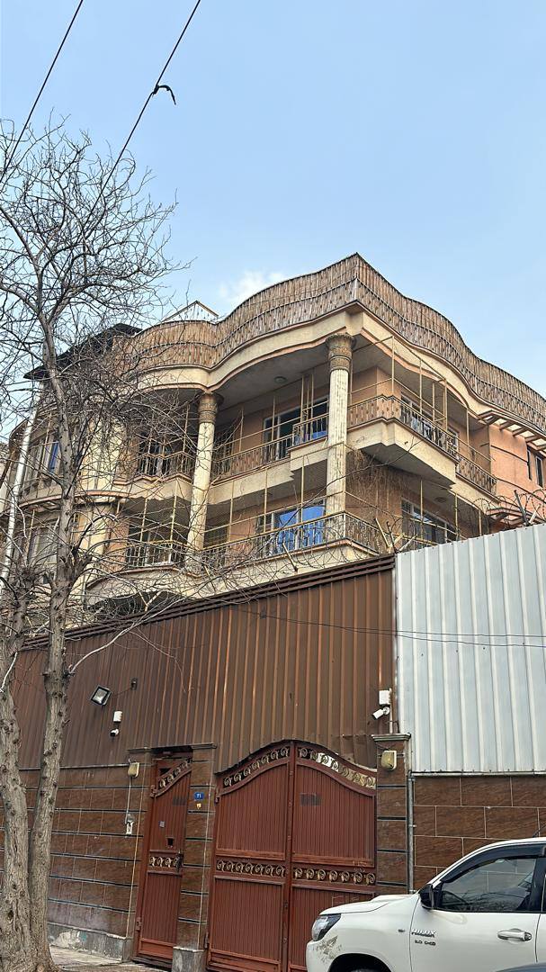 تعمیر پنچ و نيم منزله کرایی