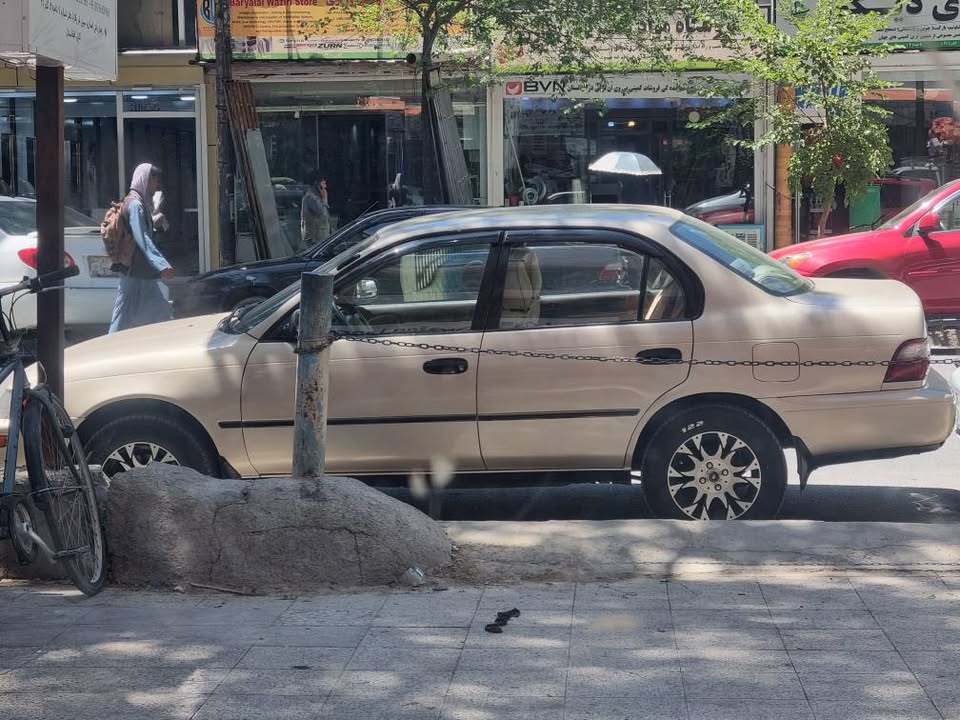 موتر فروشی