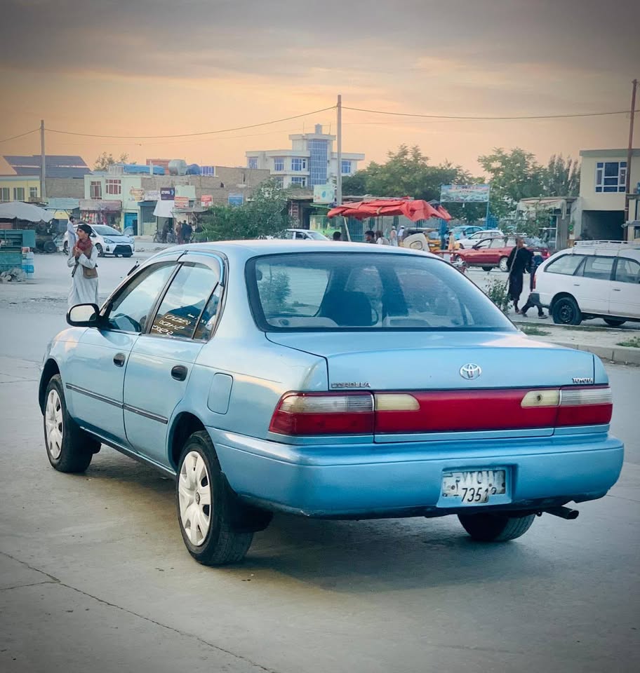 تیوتا کرولا 1994