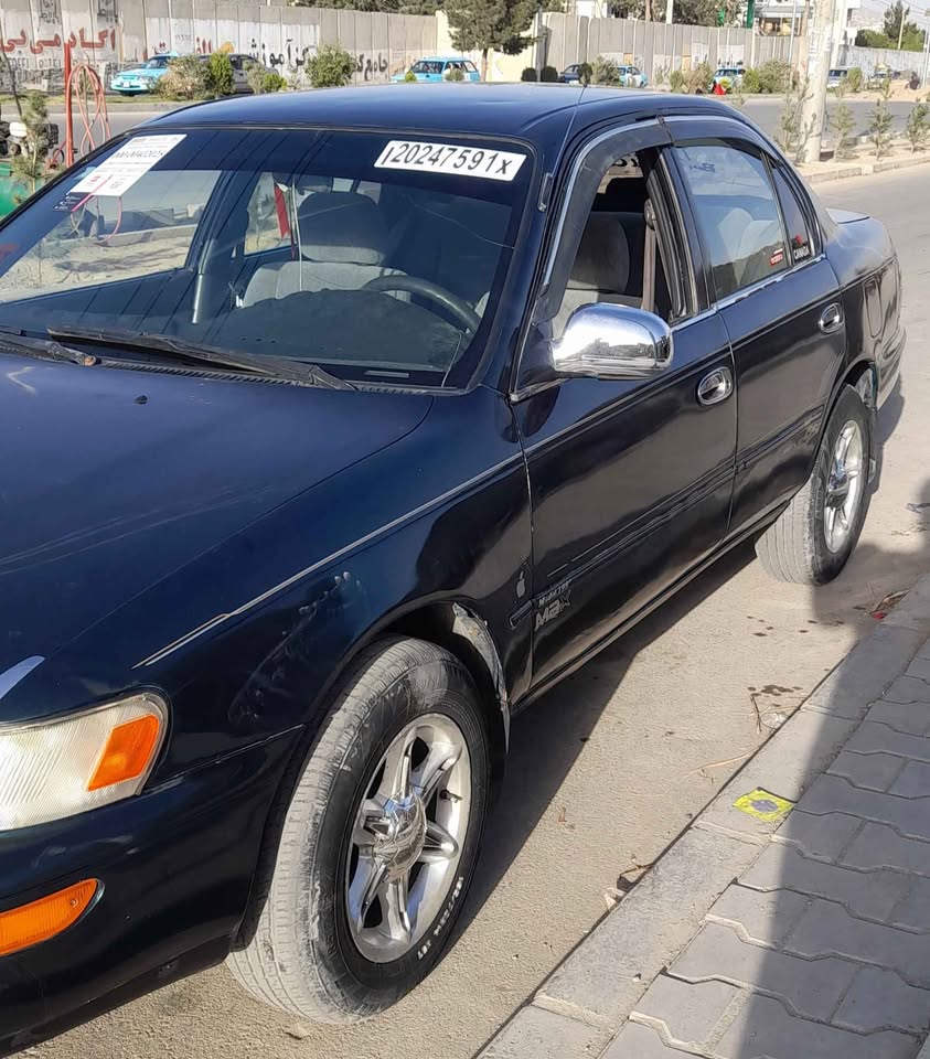 موترفروش کرولا