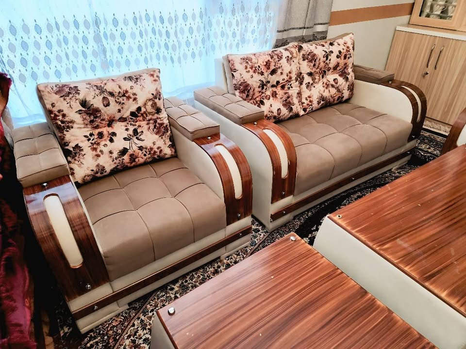 کوچ های هفت نفری برای فروش
