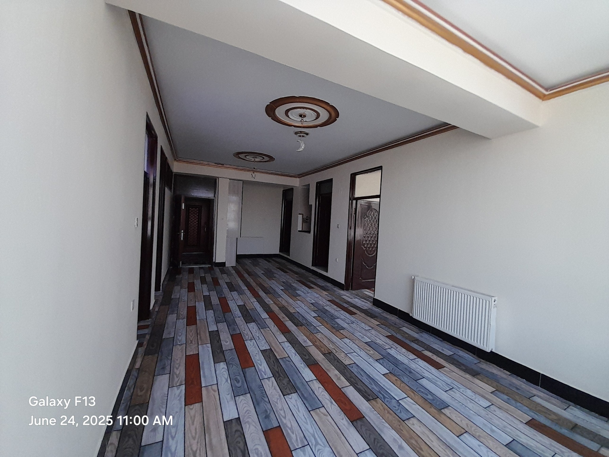 اپارتمان سه اطاقه فروشی دست بند